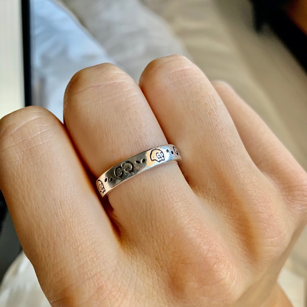 Gucci ghost ring